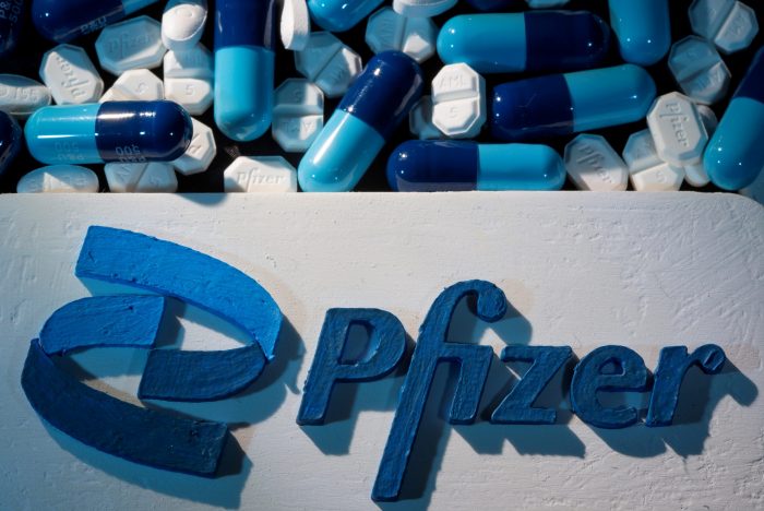 Pfizer autorizará versiones genéricas de su píldora COVID-19 en 95 países