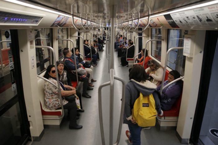 Metro de Santiago llamó a licitación para extensión de la Línea 6