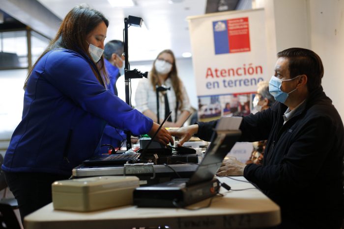 Gobierno extiende vigencia de cédulas de identidad para chilenos hasta el 2022 y 2023