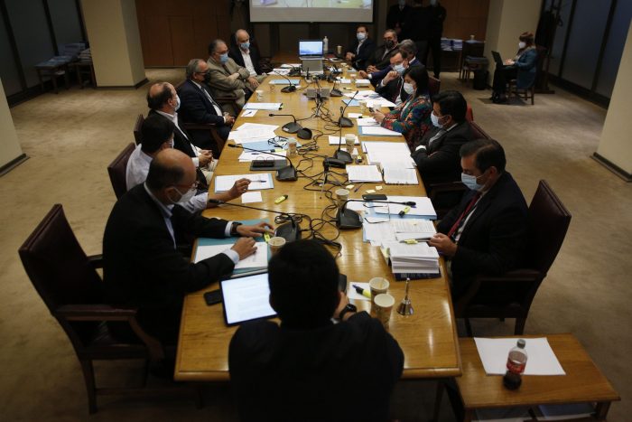 Cuarto retiro del 10%: comisión mixta comenzará a discutir este lunes las 18 indicaciones del proyecto