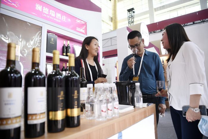 Industria chilena del vino destaca a China como un mercado estratégico por su demanda creciente