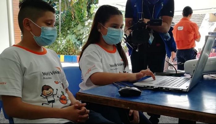 Lanzamiento del libro «La chica invisible»