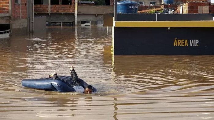 Qué es la ZCAS, el fenómeno meteorológico detrás de las inundaciones de Brasil y qué lo hace ahora tan extremo