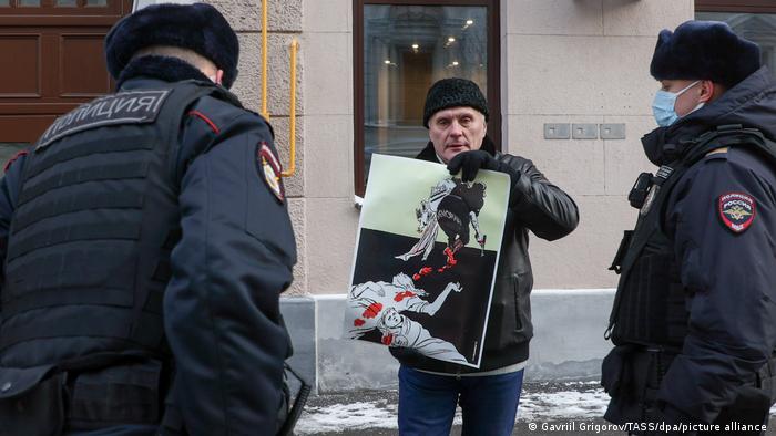 La Corte Suprema de Rusia liquida Memorial, la principal organización de derechos humanos