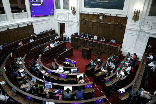 Integrantes de la Comisión de Sistema Político de la CC expresan posturas iniciales sobre régimen político: coinciden en limitar facultades presidenciales