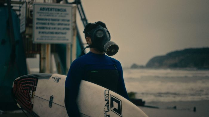 Greenpeace realiza inédita exposición de surf en zona de sacrificio de Quintero – Puchuncaví