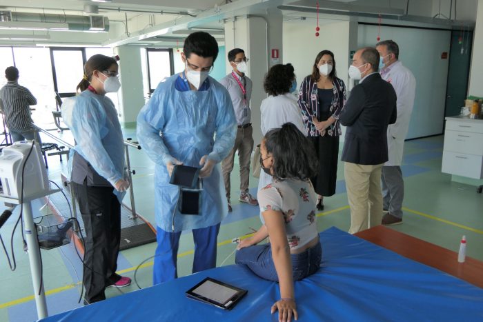 Firman convenio que permitirá atenciones de niños, niñas y adolescentes con cáncer en institutos Teletón