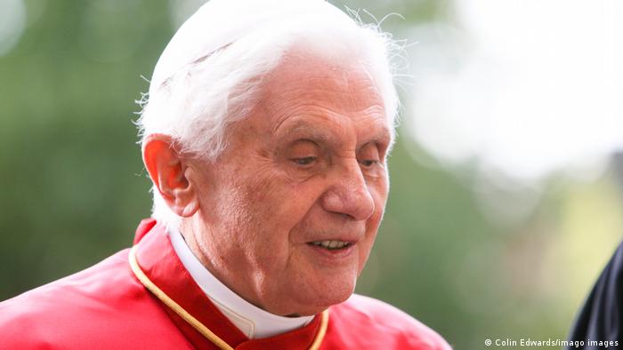 Benedicto XVI admite falso testimonio en informes de abuso