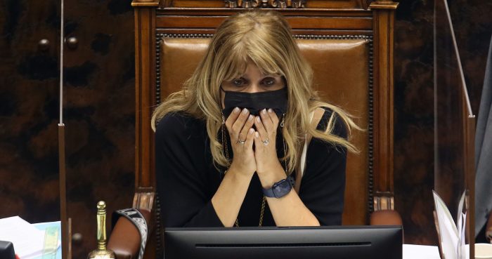 Ximena Rincón sale en defensa corporativa del Senado: “Su eliminación es un error para el funcionamiento de la democracia”