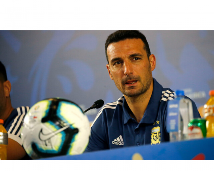 Entrenador de la selección Argentina no viajó a Chile por dar positivo en covid-19