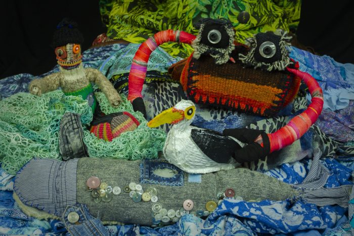Escuela de Arte Textil Comunitario en Valparaíso