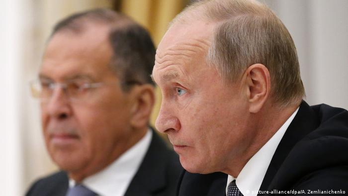 La UE congelará activos de Putin y Lavrov por la invasión de Ucrania