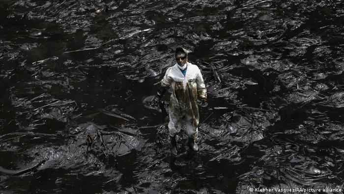 Ecuador y Perú: la batalla perdida contra los derrames de petróleo