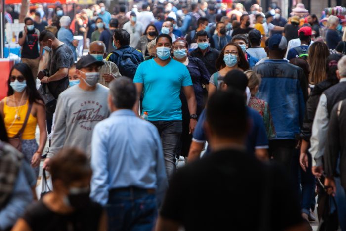 Encuesta Criteria revela «fatiga pandémica» y mayoría se niega a cuarentenas totales y cierre de locales comerciales frente a altos contagios del Covid-19