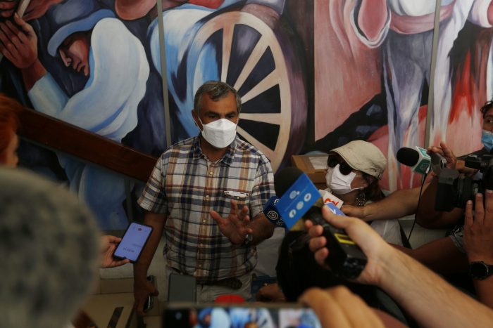 Alcalde de Iquique le manda recado a Gabriel Boric: «Espero que se aborde de una mejor manera el tema migratorio»