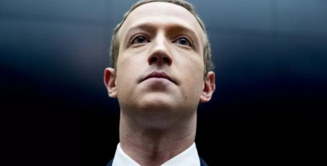 Las razones detrás de la primera caída de usuarios activos de Facebook en su historia
