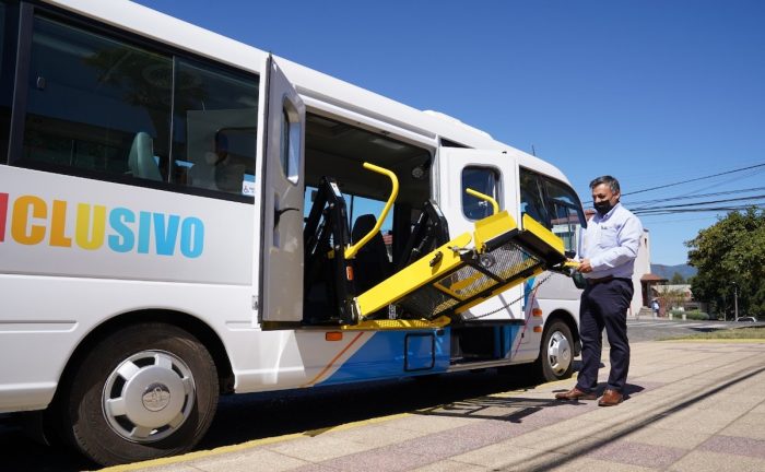 Loncoche: bus inclusivo trasladará a personas con discapacidad y movilidad reducida