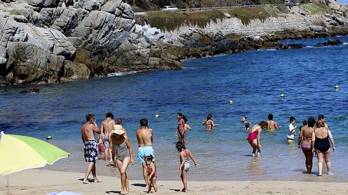 Bienes Nacionales por video de turista expulsada de la playa en Puerto Montt: «Las playas siempre han estado en el Código Civil como bien de uso público»