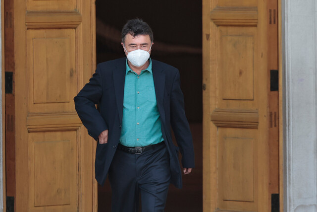 Querella contra futuro ministro de Agricultura: Valenzuela pide disculpas por increpar a trabajador y dice que se defenderá en tribunales «como cualquier ciudadano»
