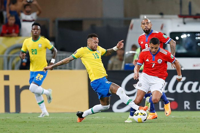 Chile depende de un milagro: Brasil vapuleó a La Roja por cuatro goles a cero