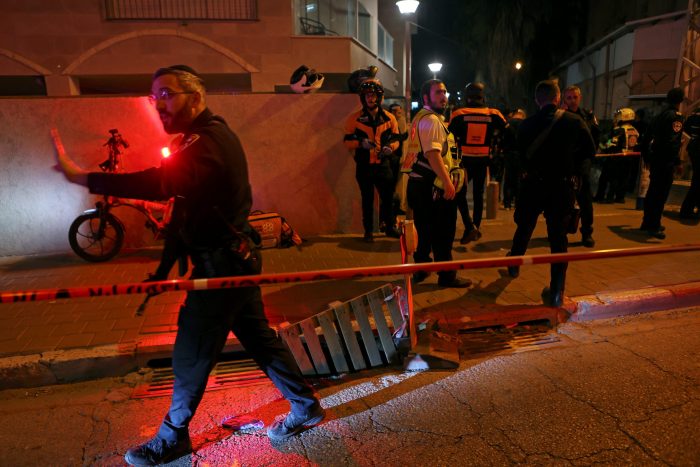 Ataque armado en Tel Aviv, Israel, deja cinco muertos