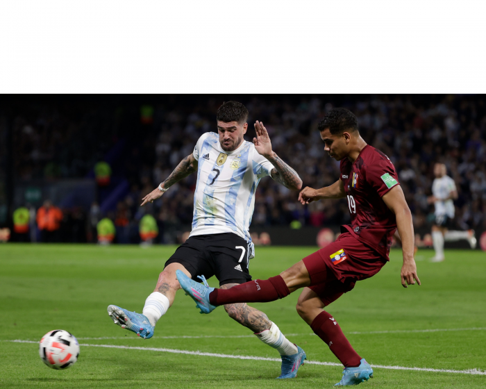 Argentina goleó a Venezuela en La Bombonera