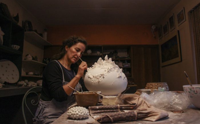 Maestras Artesanas Chilenas: La porcelana de Tere Marín