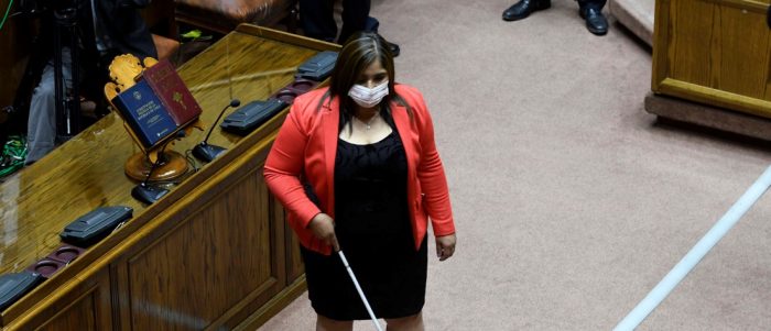 «¡Sí, juro!»: Fabiola Campillai asume como senadora de la República
