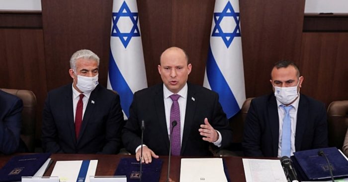 Israel envía tres aviones con 100 toneladas de ayuda humanitaria a Ucrania