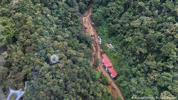 Once muertos y siete desaparecidos en el derrumbe de una mina en Colombia