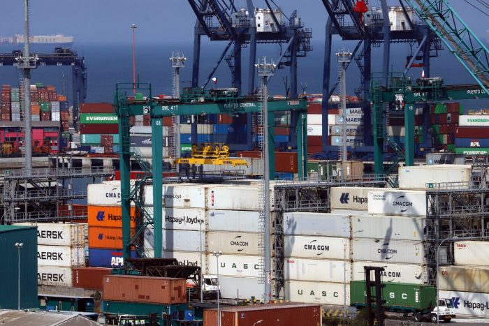 Unión Portuaria de Chile presiona al Gobierno con paralización para que apruebe quinto retiro de AFP