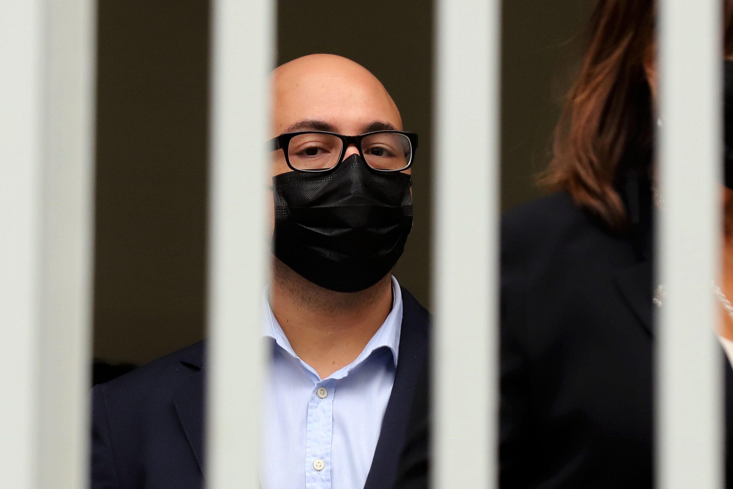 Gendarmería confirmó ingreso de cineasta condenado por abuso Nicolás López a penal de Casablanca