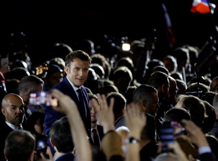 Sondeos en Francia: Macron aumenta ligeramente su ventaja sobre Le Pen