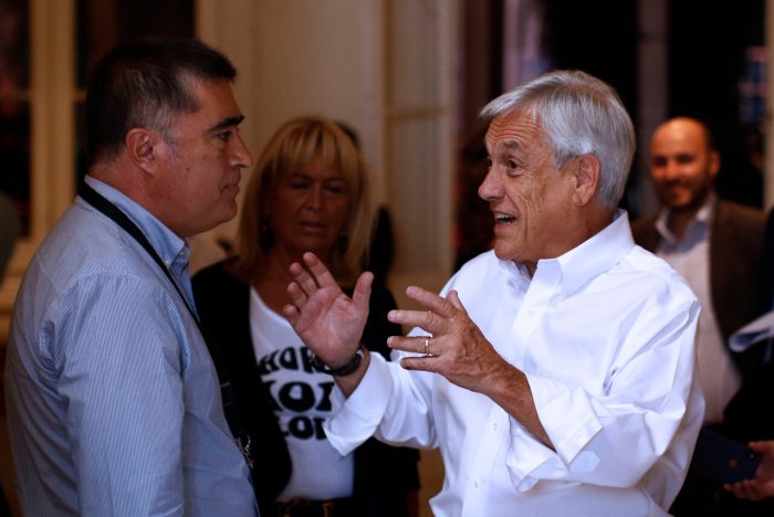 «No tengo ninguna duda»: Mario Desbordes dice que Piñera tiene intenciones de volver a La Moneda y afirma que «no lo apoyaría ni a palos»