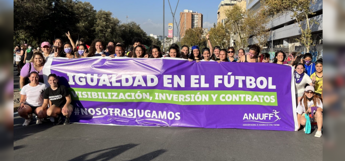 Listos para emparejar la cancha: hoy promulgaron ley que profesionaliza el fútbol femenino