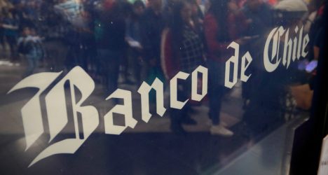 Corte Suprema ratifica multa al Banco de Chile por dar créditos a "papitos corazón"