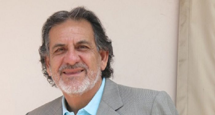 Carlos Cantero lanza su último libro “Chile: Crónicas de un fracaso anunciado”