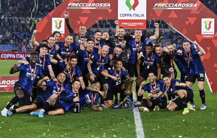 Inter con Alexis y Vidal goleó a Juventus y se coronó campeón de la Copa Italia