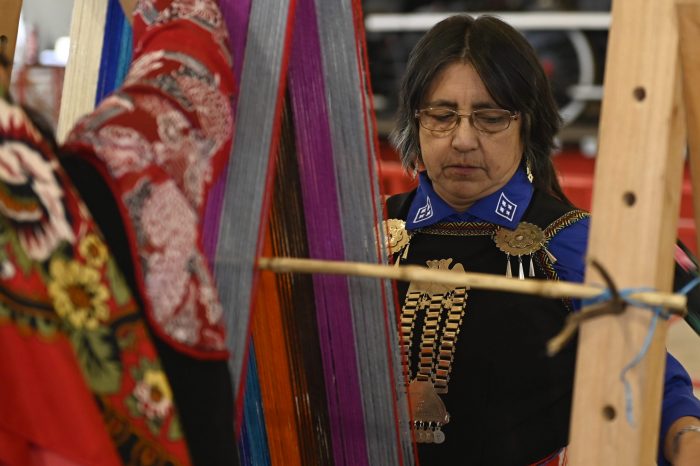 500 tejedoras mapuche establecerán primer récord mundial