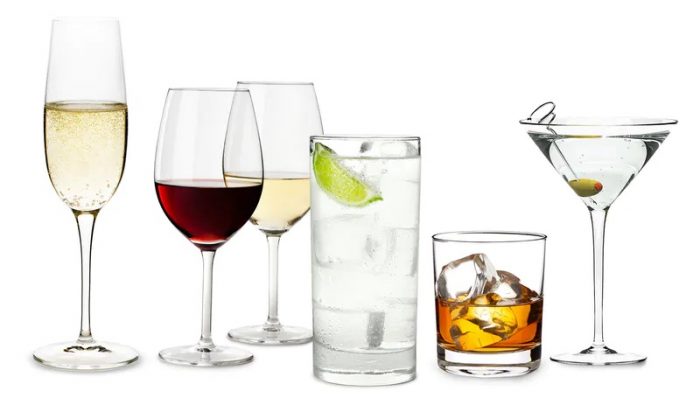 Importantes reconocimientos internacionales destacan logros de la industria local de alcoholes