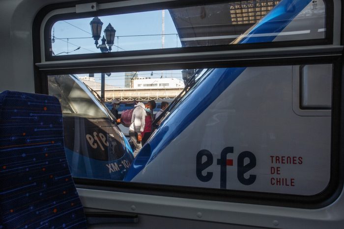 EFE suspende funcionamiento de trenes entre Rancagua y Estación Central por caída de torre de alta tensión