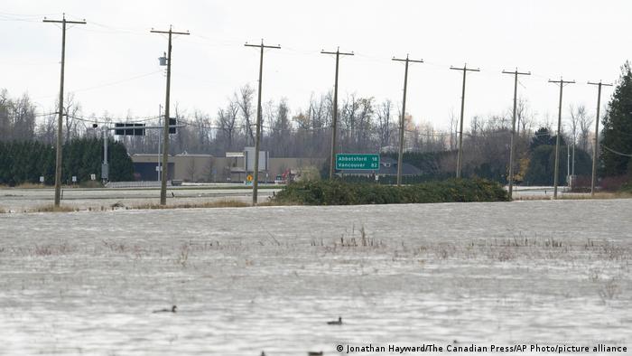 Tormentas en Canadá dejan al menos ocho fallecidos