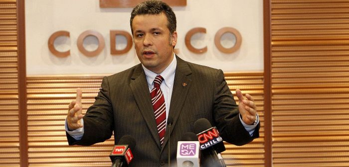 Expresidente de Codelco alertó que en Ventanas operan, disfrazadas de pymes, algunas de las «más grandes fortunas mineras» del país