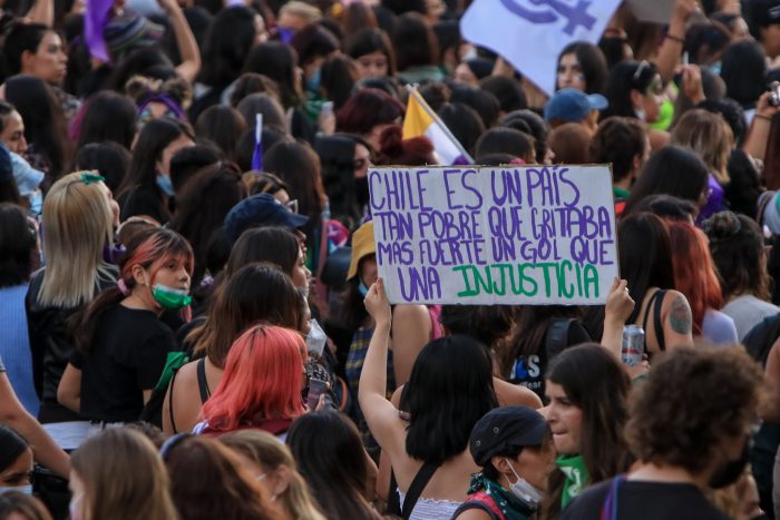 Economía feminista: «Bordar conocimiento para un nuevo modelo de sostenibilidad en tiempos de crisis»