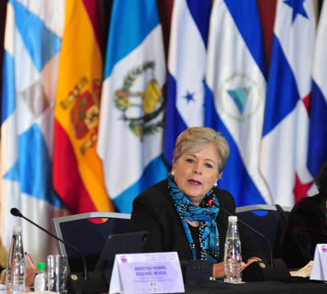 México nombra a Alicia Bárcena, extitular de Cepal, como embajadora en Chile