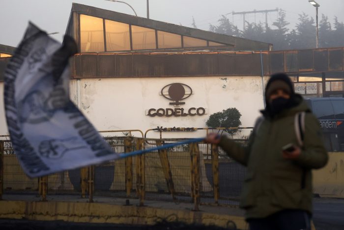 Gobierno mantendrá abierto el diálogo con trabajadores de Codelco pese a anuncio de paralización nacional