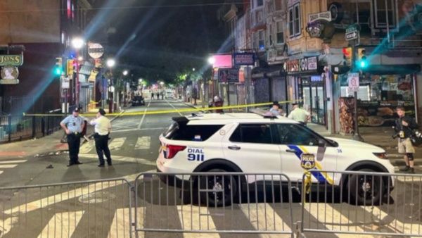 Al menos tres personas muertas y 11 heridas en un tiroteo en Filadelfia