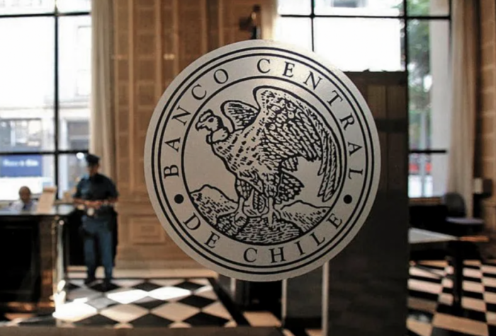 Banco Central mantiene tasa interés referencial: “La economía se está ajustando más lento que lo previsto”