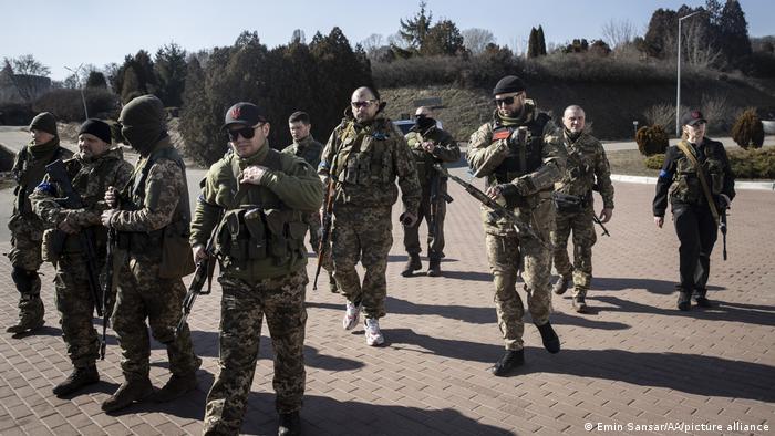 Fuerzas de Ucrania defienden con éxito el sur del país de tropas rusas