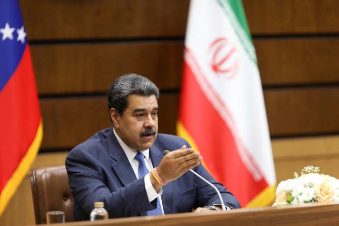 Senador de EE.UU. pide una «alerta roja» de la Interpol para detener a Maduro